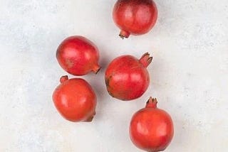 Buy Organic Pomegranate and Other Fruits in Koregaon Park | Hello Organikk