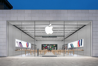 Exclusivity Versus Compatibility: Apple against the world of Tech