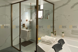 10 innovative ways to Use glass in your bathroom enclosures