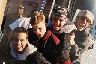 Para quem curte colecionar arquivos raros dos backstreetboys que não se acha em fóruns, sites ou…