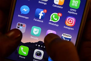 Zuckerberg seeks to merge Facebook, Instagram and Whatsapp messenger
