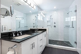 Best Bathroom Remodeling Contractor in Laguna Beach