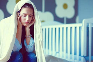 Uma mãe cansada, não está cansada de ser mãe.