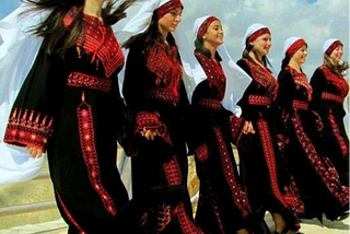 Stepping into the World of Dabke