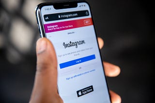 How Should Small Businesses Use INSTAGRAM?