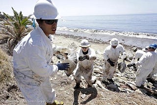 Trump podría haber abierto la costa de California a la perforación de petróleo en alta mar