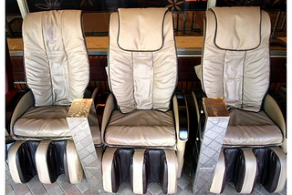 Health Benefits of a Massage Chair : Is It Worth Investing In a Massage Recliner?