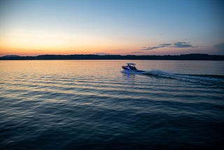 The Advantages of Underwater LED Lights for Boats