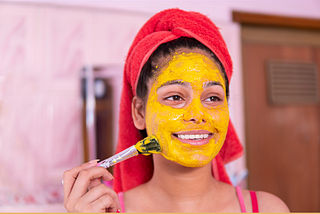 Turmeric & Yogurt Face Mask