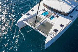 Lagoon 52 — Yacht in Review