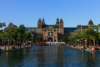 Amsterdam — The Frontrunner in Circular Economy