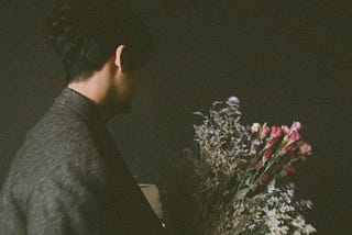 Cintaku kumandangkan tiap detik