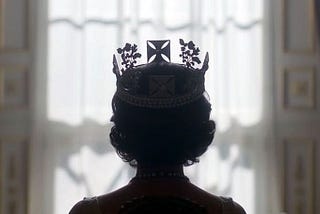 O que acontecerá com a série The Crown, após o falecimento da Rainha Elizabeth II?