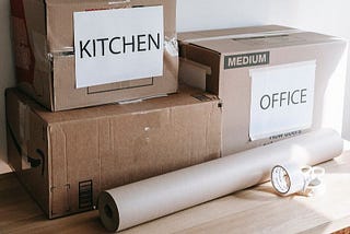 50+ Essentials to Add to Your Apartment Move-In Checklist