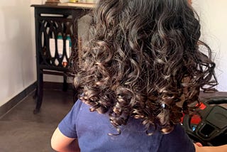 A 6-step guide to maintaining natural curls of a 2-year-old