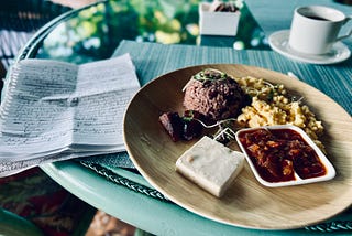 How to Write a Travel Guide