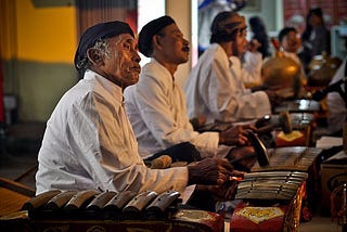 Gong Player