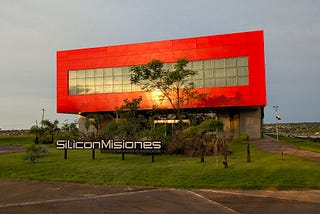 Imagenes del taller de n8n en Silicon Misiones