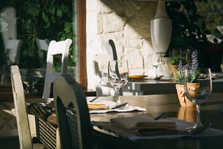 Dining Out Alfresco Style in Your Garden