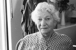 Tradução: O Universo de Éliane Radigue