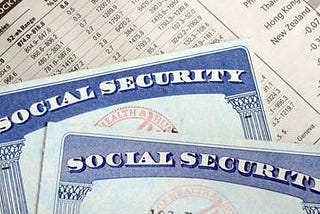 The Social Security Ponzi Scheme Is Crumbling: Massive Cuts or Tax Hikes Coming