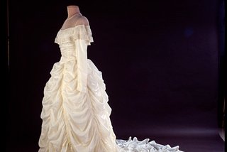 The Sentimental Reason Why WWII Brides Made their Dresses out of Parachutes