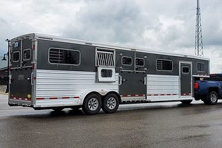 Logan Horse Trailer for Sale in Michigan