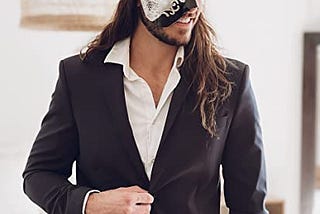 How to Choose the Best Masquerade Mask for Men