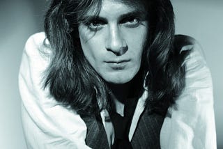 ‘Doris Day Tried to Sue Me’: Eddie Money’s ‘Baby Hold On’