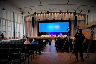 Photo of the audience inside the Congress Hall