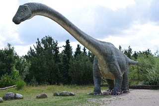 Photo by Frank P. via Pixabay — A picture of the long-necked Brachiosaurus