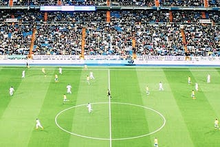 Optimizando la Energía en los Estadios de Fútbol: Un Enfoque Sostenible para la Final de la Copa…