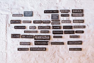 Variables and Names: A Simple Analogy in Programming