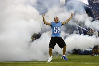 Titans Honor Former LB Tim Shaw with One-Day Contract