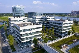 Big Data by Top-down Design- A Birds-eye view of Big Data in China