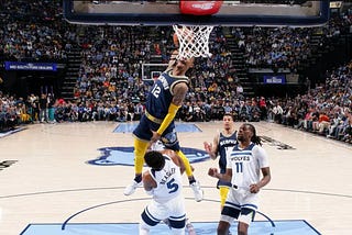 How to Tell How Good a Poster Dunk Is (The Opposing Bench’s Reaction)