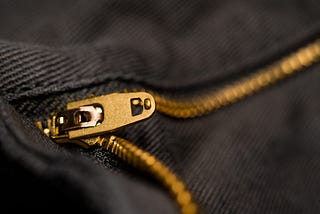 How to fix a zipper on a bag