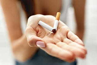 Cómo DEJAR DE FUMAR de forma FÁCIL