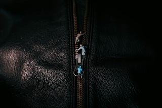 Unzipping files in Android/Kotlin