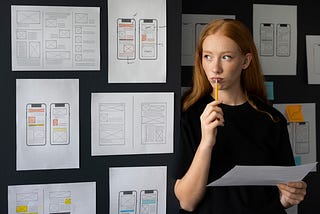 How to Become a UI/UX Designer in 2023