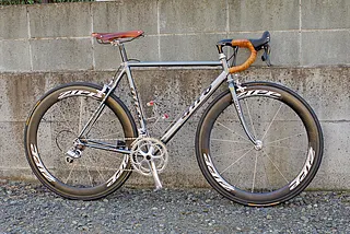 ジロ　meccanico giro ピストバイク Giro（ジロ）】福岡県｜ハンドメイドバイクブランド辞典