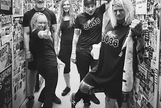 Meet Kill Her First: Die Melodic Hardcore Punk Band mit Frauen an der Front!