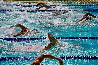 19 Business English Idioms: How Startups Sink or Swim