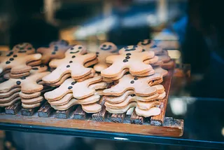 #Weihnachtsbäckerei is the Wholesome Christmas TikTok Hashtag You Didn’t Know You Needed