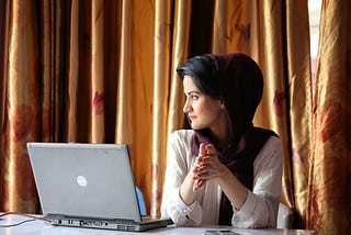 Afghan Female Journalists Fight for Their Place In the Newsroom