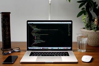 Time for a Career Pivot? 5 Signs It’s Time to Move On
