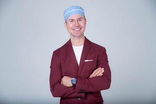 Dr John Mesa: 5 Things You Need To Create A Successful Career As A Plastic Surgeon