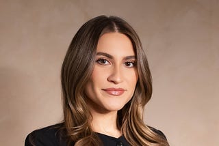 Female Disruptors: Shannon Martin-Resnick of Proud Management On The Three Things You Need To Shake
