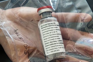 A photo of a bottle of Remdesivir.