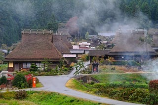 This small town in Miyama is known as the Kayabuki-no-Sato and is absolutely enchanting to behold, especially when you compare its charm to the crowds of central Kyoto City.